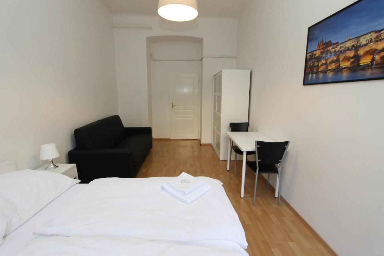 Zizka Home Apartments Praha Bagian luar foto