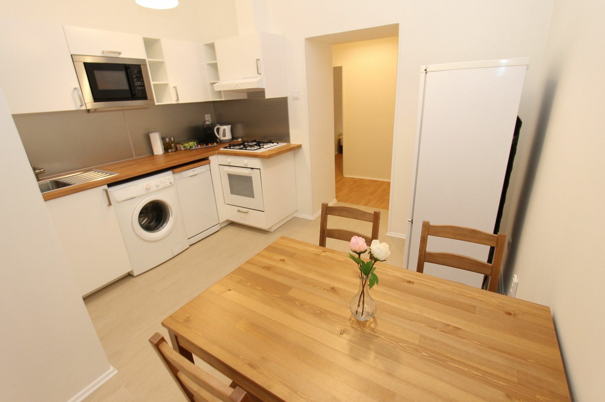 Zizka Home Apartments Praha Bagian luar foto