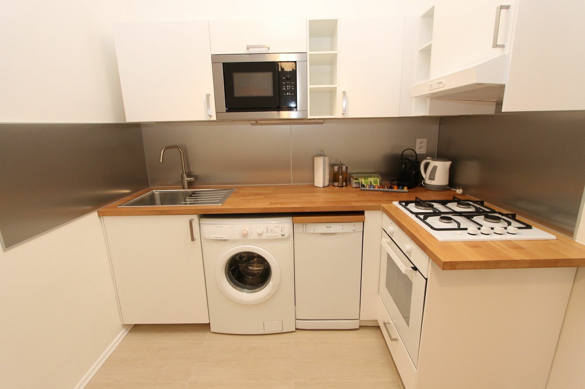 Zizka Home Apartments Praha Bagian luar foto