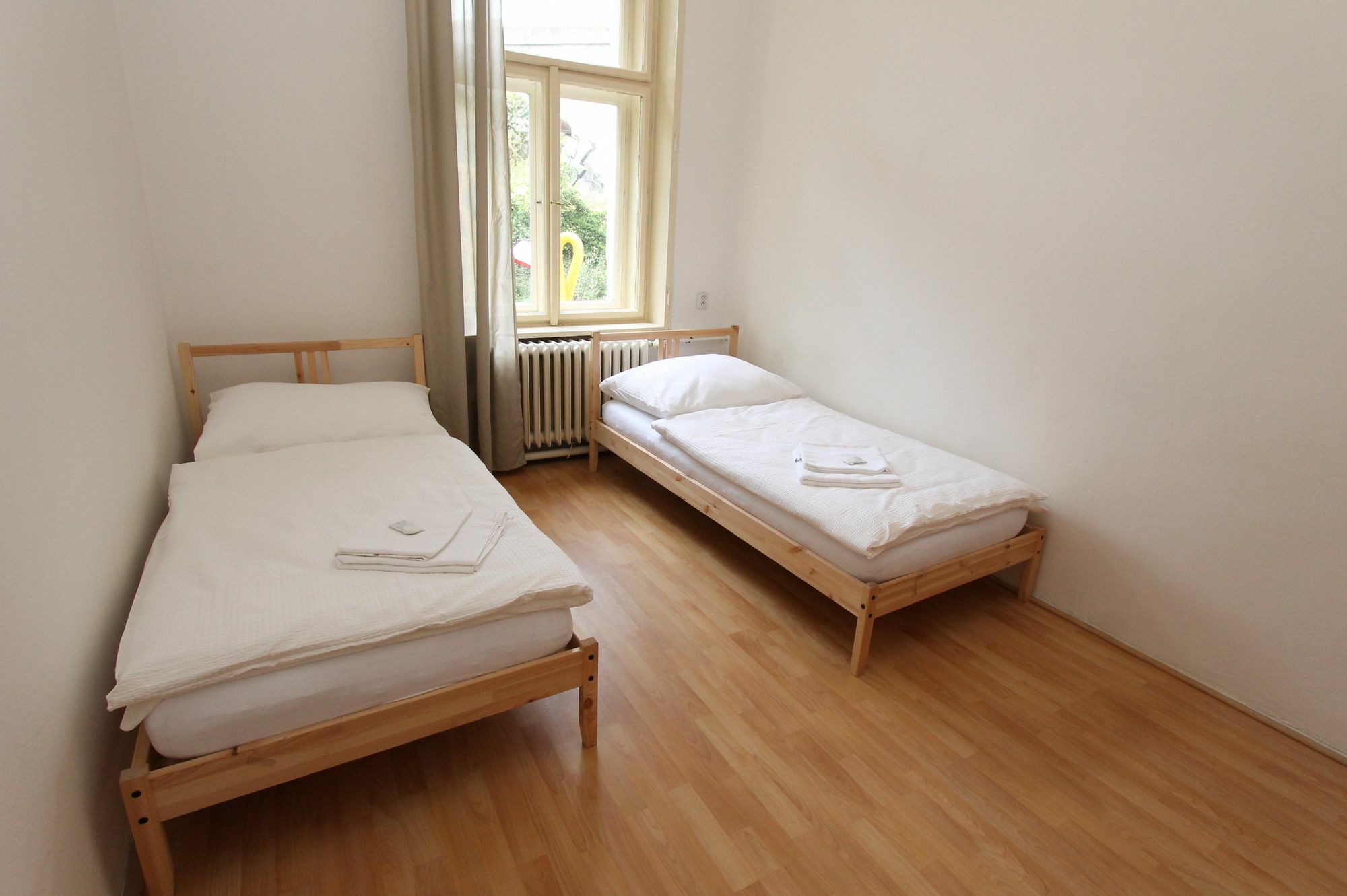Zizka Home Apartments Praha Bagian luar foto